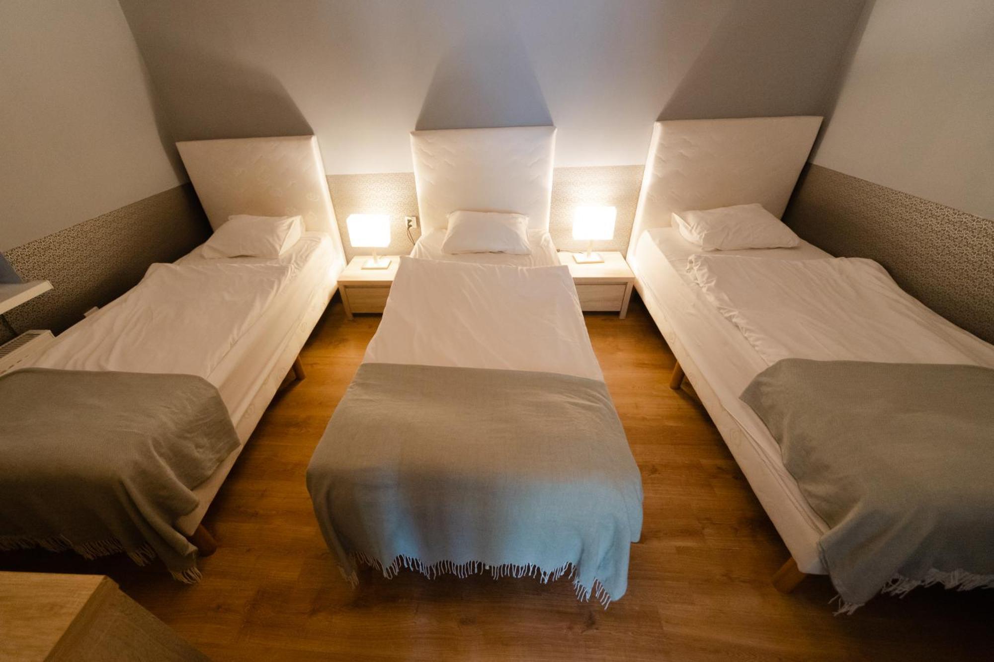 Hotel Sloneczna à Sierakow  Extérieur photo